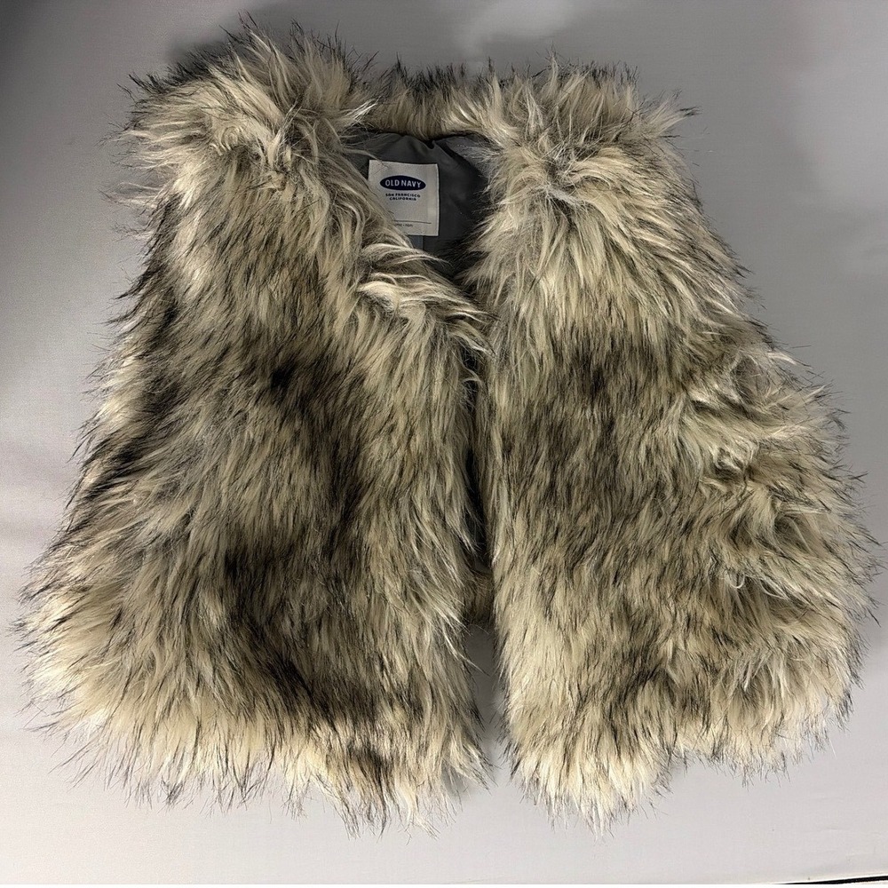 Old Navy Girls Gray Faux Fur Shaggy Vest Size 5T Layering Outerwear